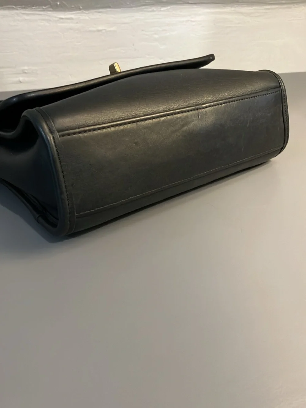Coach Vintage Court 9870 Crossbody Bag Navy Blue
